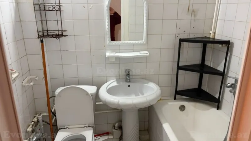 Kirayə verilir 3 otaqlı Mənzil Köhnə tikili 70 m² Nərimanov r. - şəkil 11