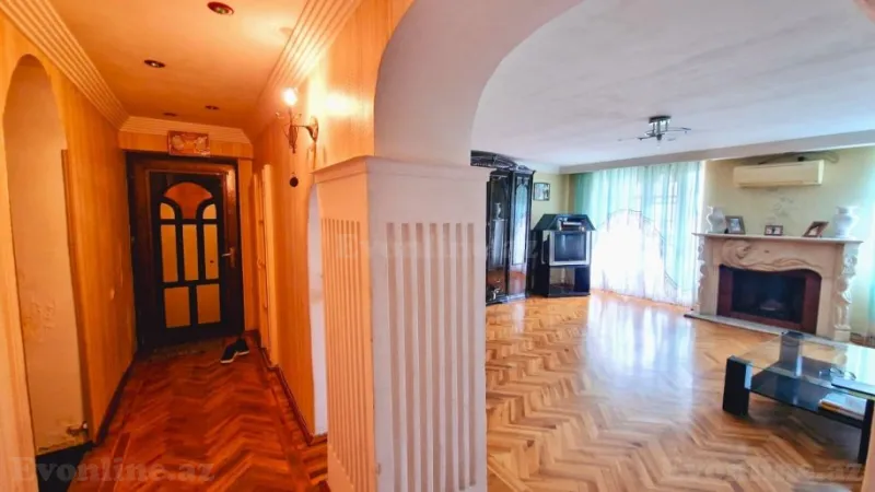 Kirayə verilir 2 otaqlı Mənzil Köhnə tikili 70 m² Gənclik m. - şəkil 2