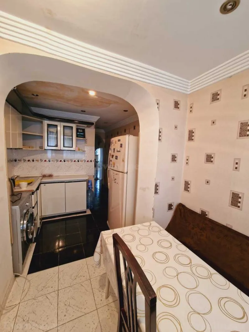 Kirayə verilir 2 otaqlı Mənzil Köhnə tikili 70 m² Gənclik m. - şəkil 6