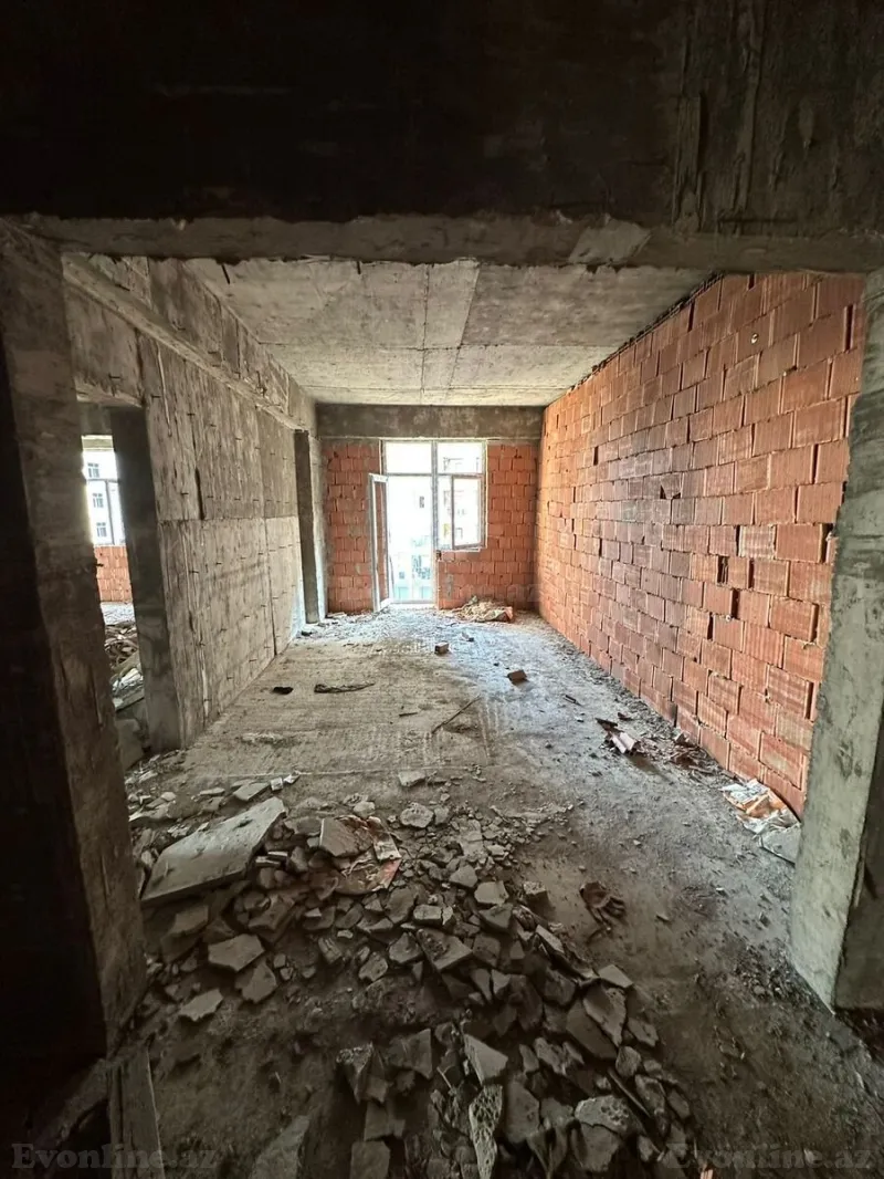 Satılır 4 otaqlı Mənzil Yeni tikili 212 m² Nərimanov r. - şəkil 3