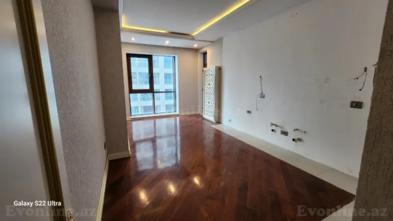 Satılır 3 otaqlı Mənzil Yeni tikili 200 m² Xətai m. - şəkil 14