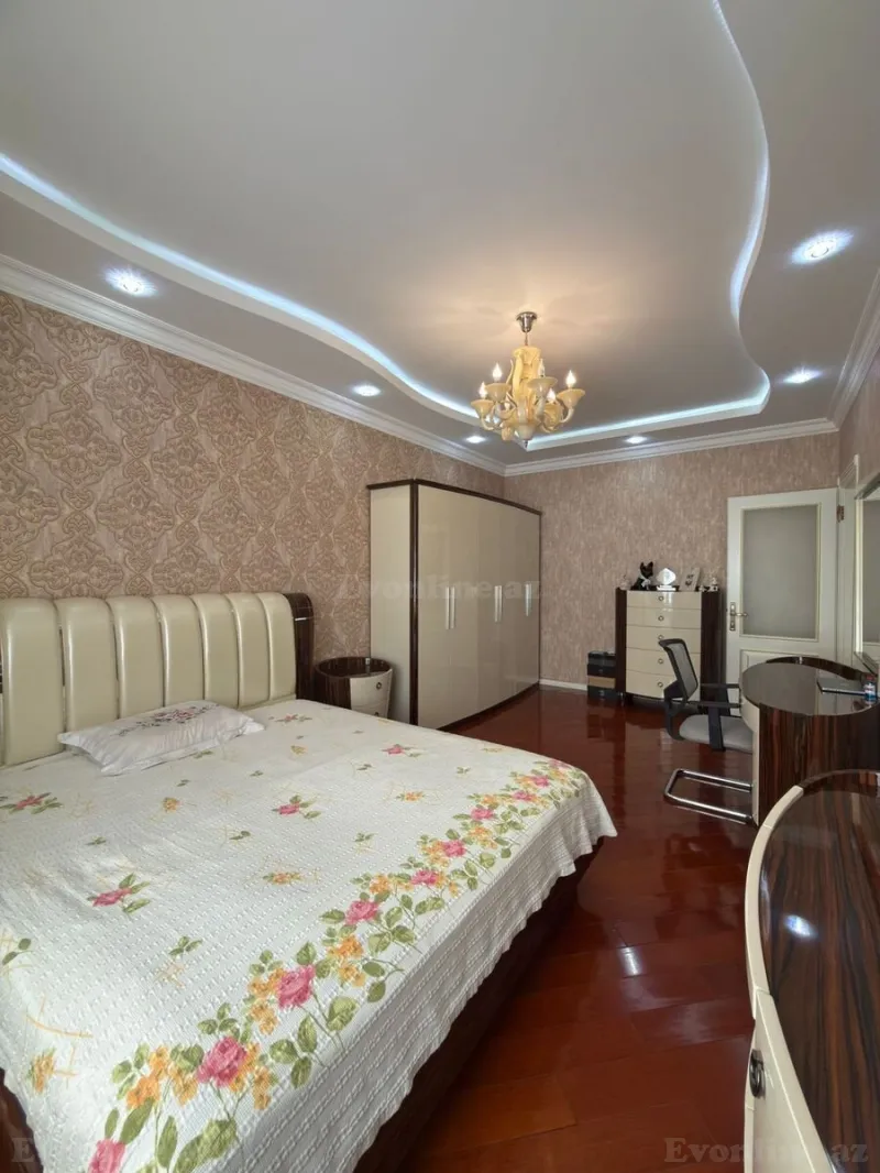 Satılır 4 otaqlı Mənzil Yeni tikili 205 m² Gənclik m. - şəkil 9