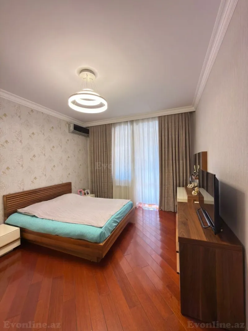 Satılır 4 otaqlı Mənzil Yeni tikili 205 m² Gənclik m. - şəkil 10