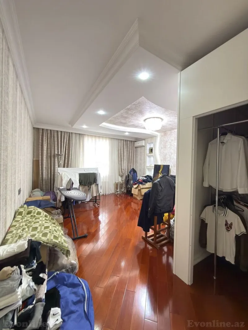 Satılır 4 otaqlı Mənzil Yeni tikili 205 m² Gənclik m. - şəkil 13