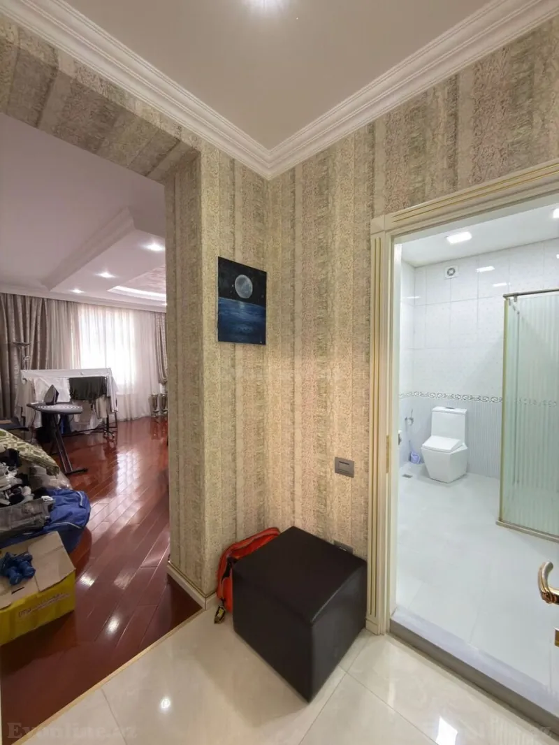 Satılır 4 otaqlı Mənzil Yeni tikili 205 m² Gənclik m. - şəkil 14