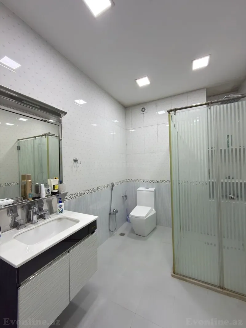 Satılır 4 otaqlı Mənzil Yeni tikili 205 m² Gənclik m. - şəkil 15