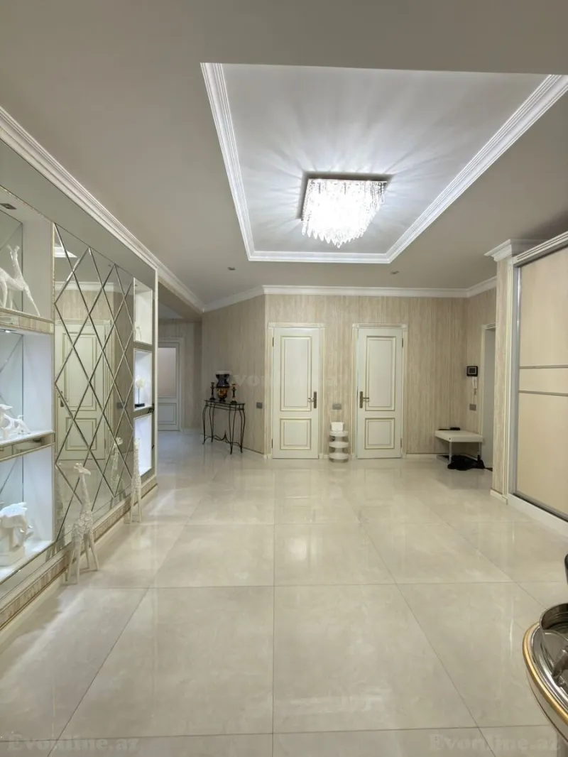 Satılır 4 otaqlı Mənzil Yeni tikili 205 m² Gənclik m. - şəkil 16