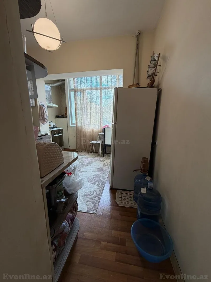 Satılır 3 otaqlı Mənzil Köhnə tikili 85 m² Xalqlar Dostluğu m. - şəkil 8