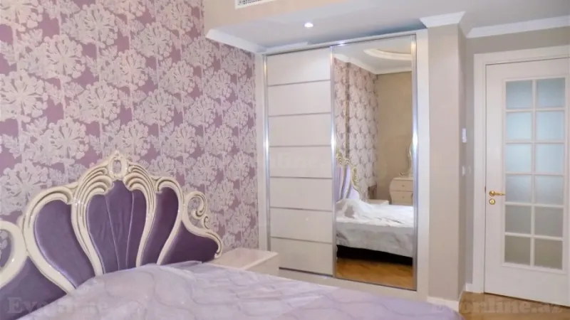 Kirayə verilir 3 otaqlı Mənzil Yeni tikili 120 m² Səbail r. - şəkil 9