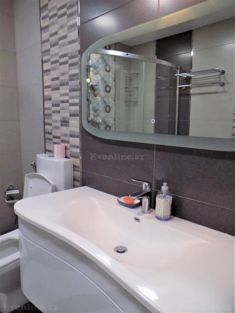 Kirayə verilir 3 otaqlı Mənzil Yeni tikili 120 m² Səbail r. - şəkil 13