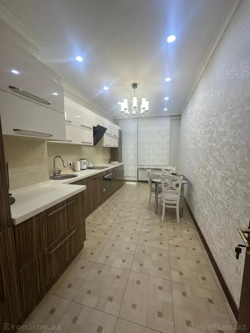 Satılır 3 otaqlı Mənzil Yeni tikili 160 m² 28 May m. - şəkil 6