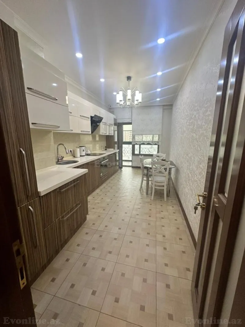 Satılır 3 otaqlı Mənzil Yeni tikili 160 m² 28 May m. - şəkil 7
