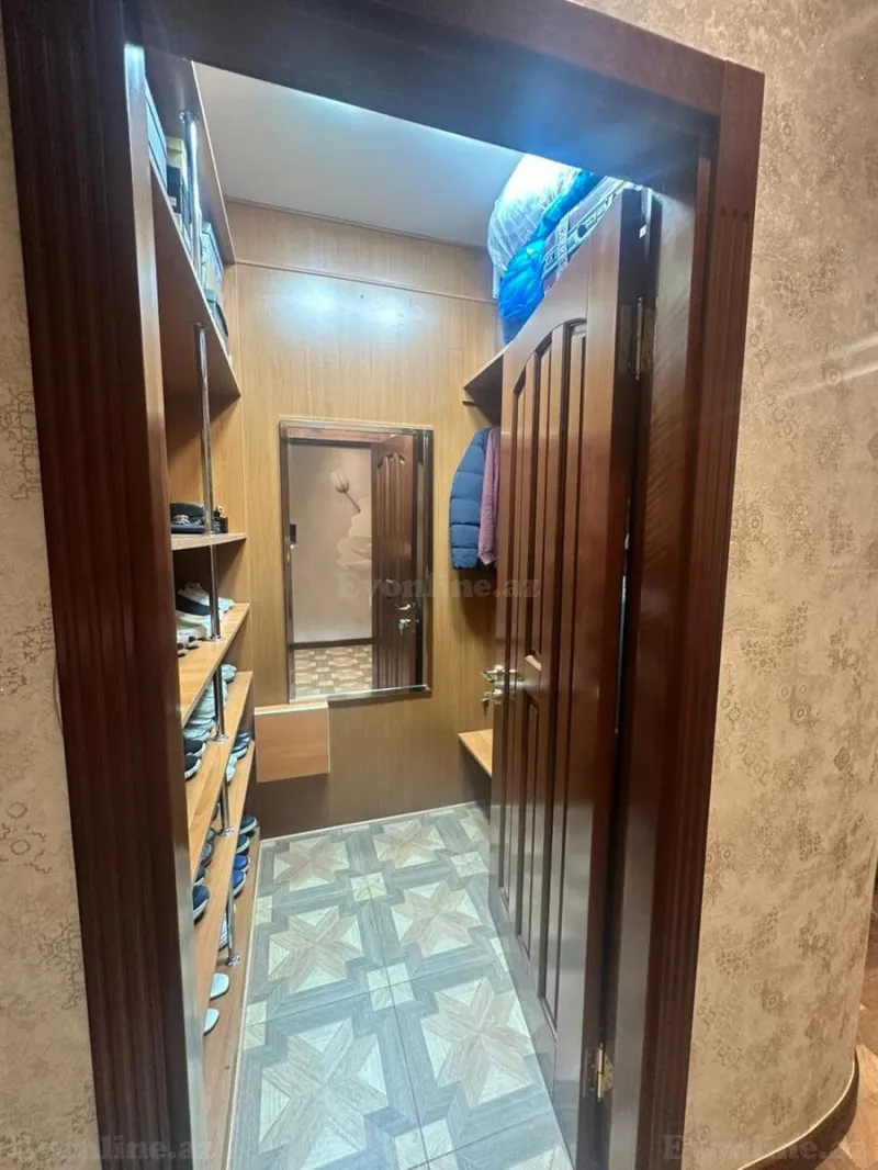 Satılır 3 otaqlı Mənzil Yeni tikili 160 m² 28 May m. - şəkil 13