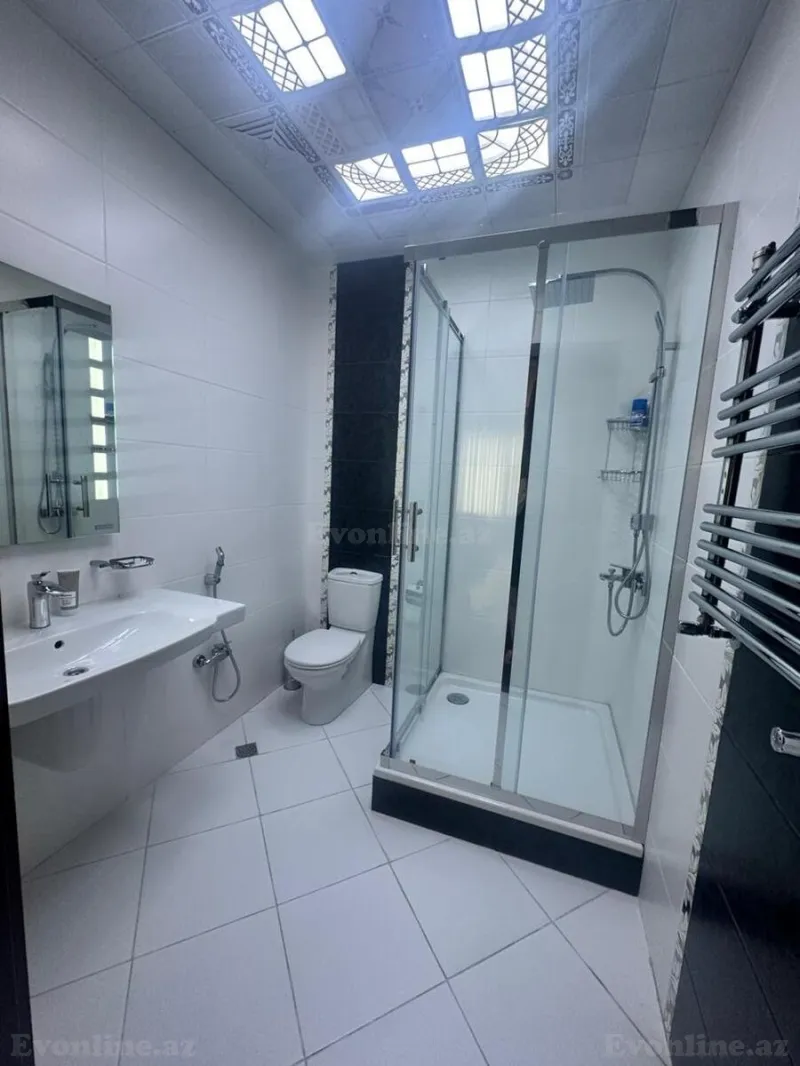 Satılır 3 otaqlı Mənzil Yeni tikili 160 m² 28 May m. - şəkil 15