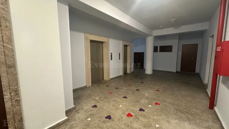 Satılır 3 otaqlı Mənzil Yeni tikili 160 m² 28 May m. - şəkil 21