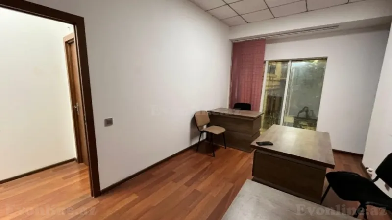Kirayə verilir Ofis 16 m² 28 May m. - şəkil 2