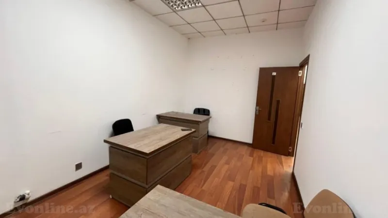 Kirayə verilir Ofis 16 m² 28 May m. - şəkil 3