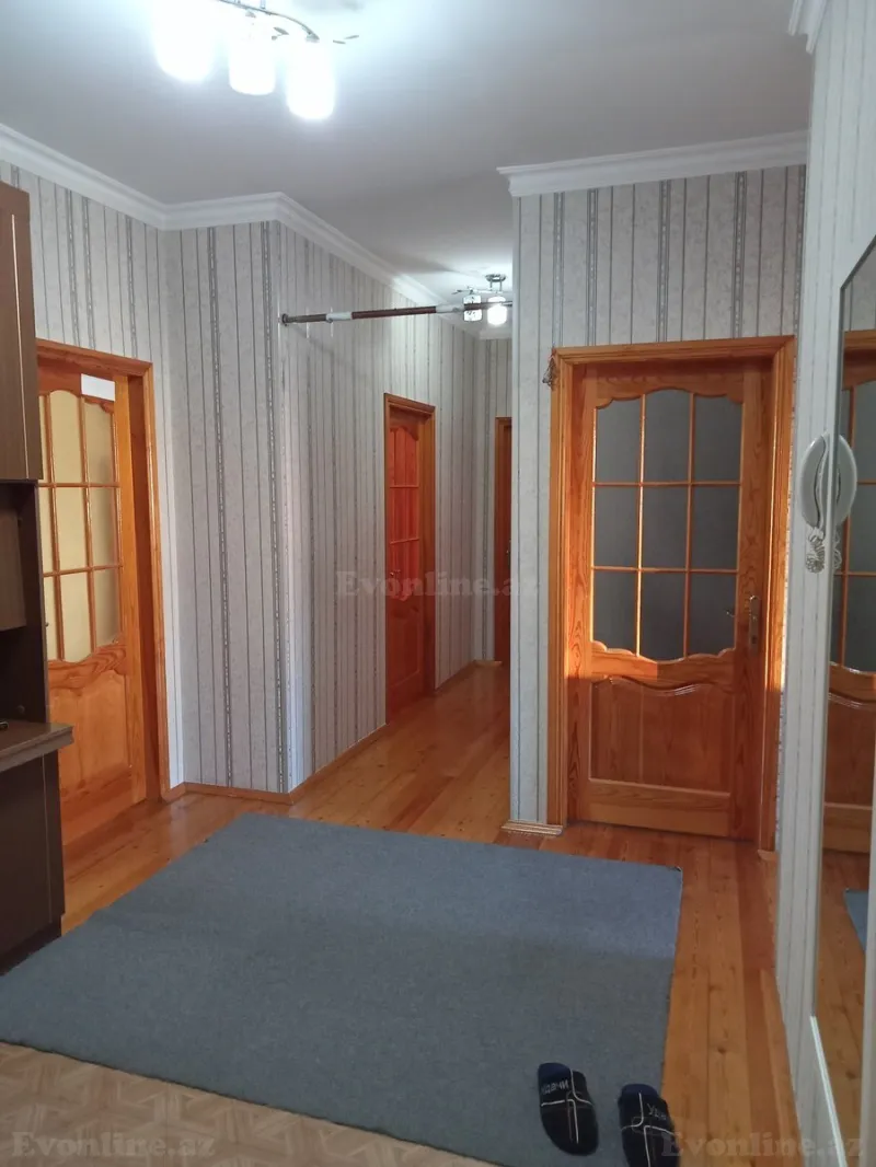 5 otaqlı Mənzil 104 m² Əhmədli Satılır