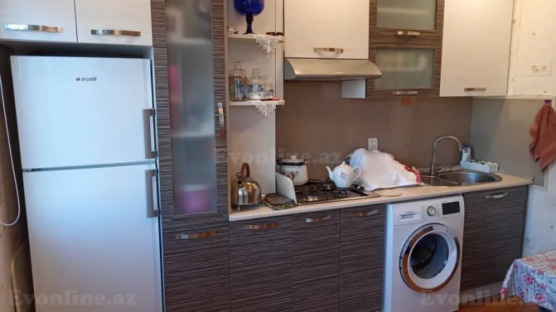 Satılır 5 otaqlı Mənzil Köhnə tikili 104 m² Əhmədli - şəkil 9