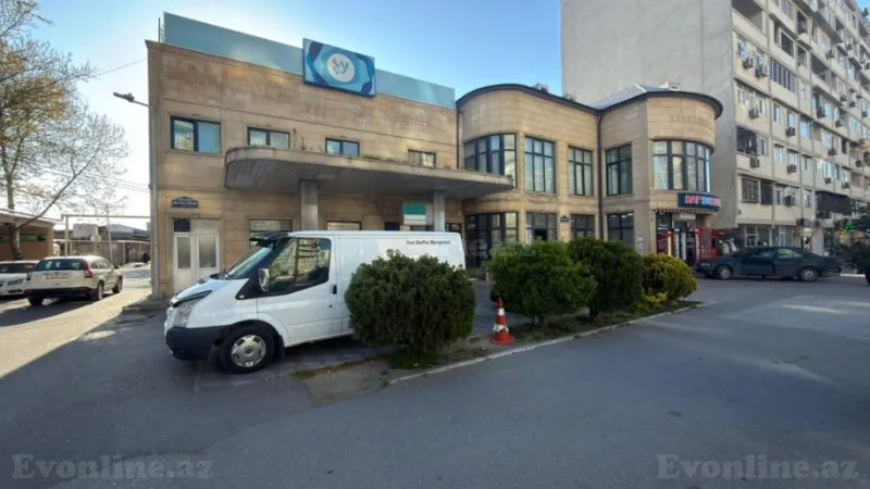 Kirayə verilir Obyekt 20 m² İnşaatçılar m. - şəkil 3