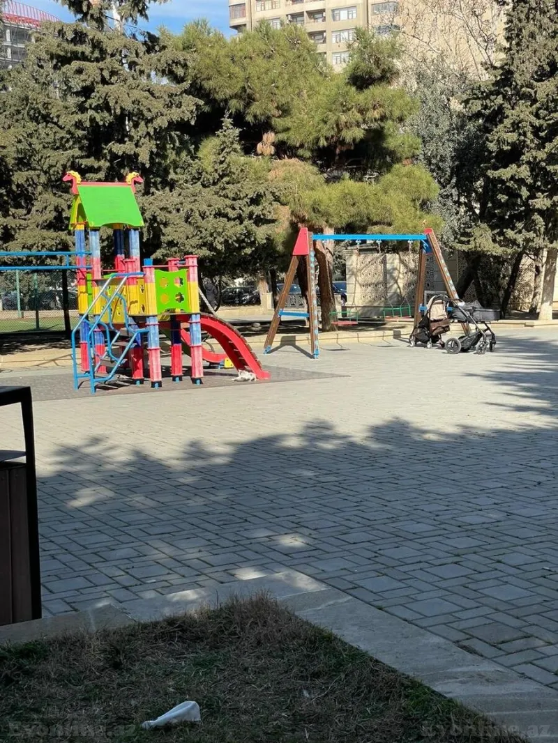 Satılır 4 otaqlı Mənzil Köhnə tikili 105 m² Elmlər Akademiyası m. - şəkil 5