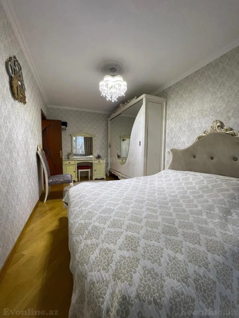 Satılır 4 otaqlı Mənzil Köhnə tikili 105 m² Elmlər Akademiyası m. - şəkil 13