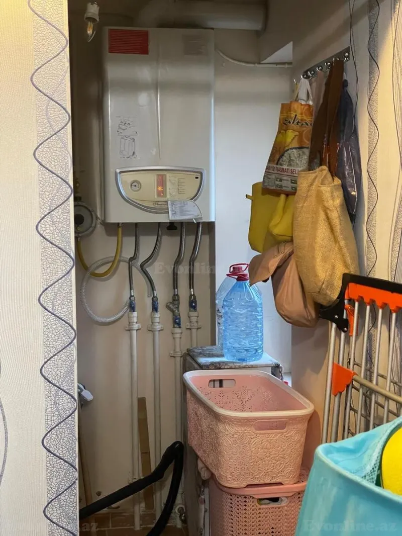 Satılır 4 otaqlı Mənzil Köhnə tikili 105 m² Elmlər Akademiyası m. - şəkil 27