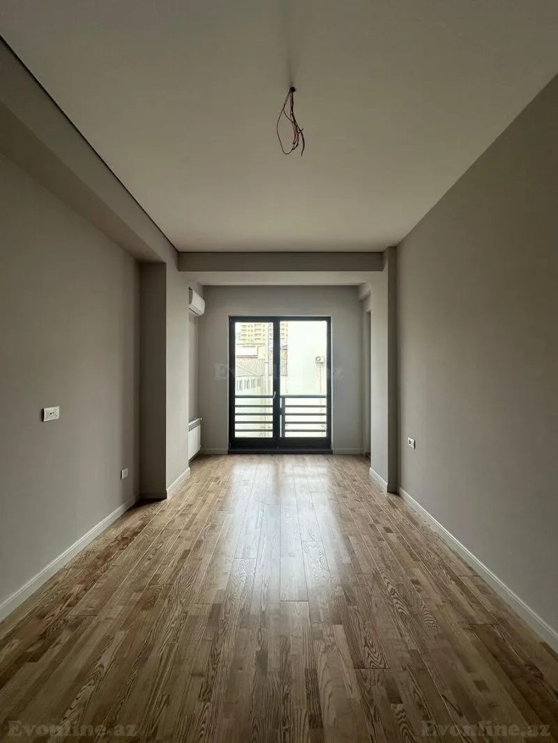 Kirayə verilir 4 otaqlı Mənzil Yeni tikili 220 m² Sahil m. - şəkil 14
