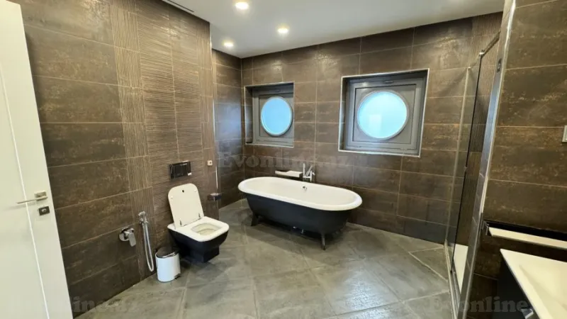 Kirayə verilir 4 otaqlı Mənzil Yeni tikili 250 m² İçərişəhər m. - şəkil 16