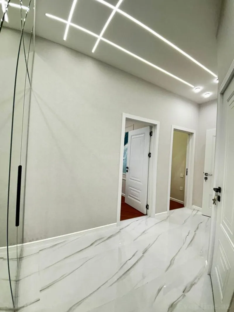 Satılır 2 otaqlı Mənzil Yeni tikili 70 m² Xətai m. - şəkil 9