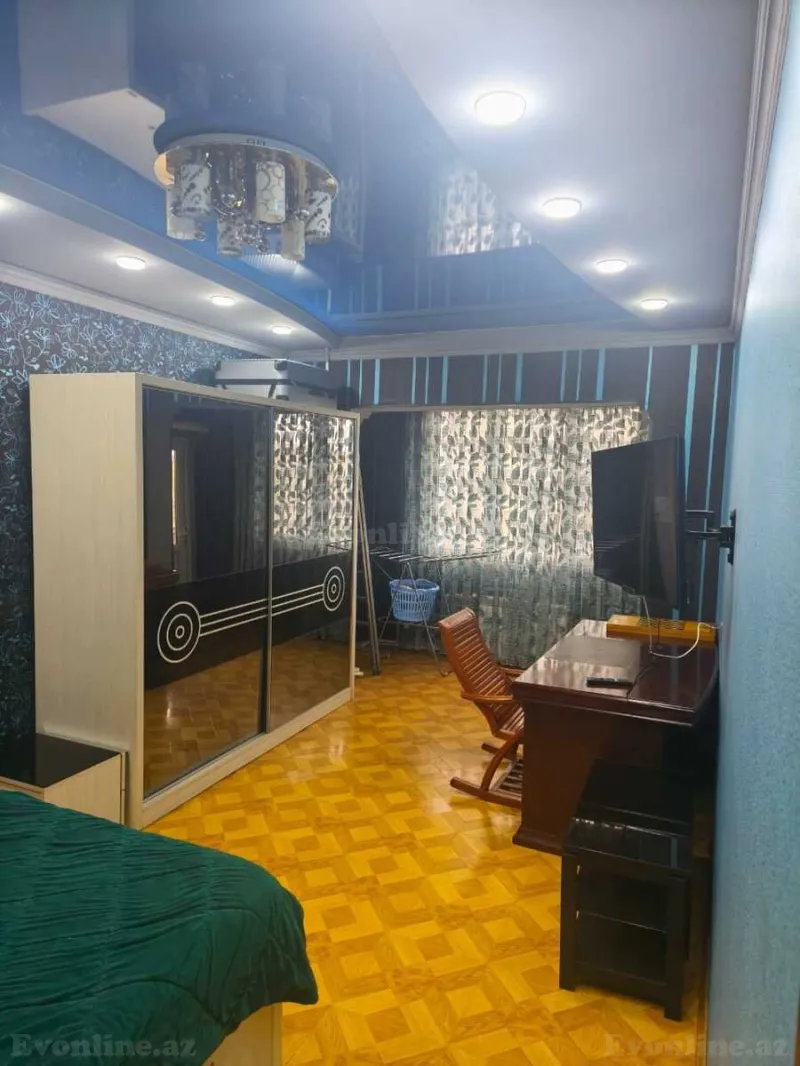 Satılır 4 otaqlı Mənzil Köhnə tikili 105 m² Xətai r. - şəkil 2