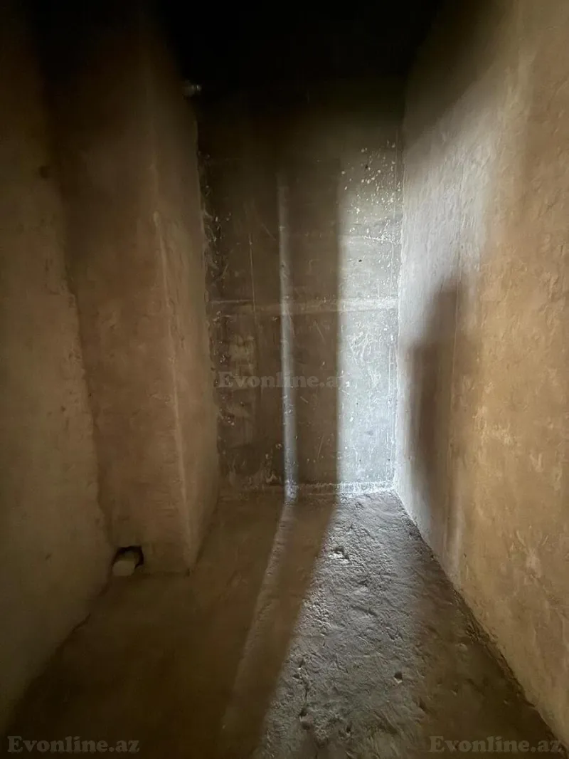 Satılır 4 otaqlı Mənzil Yeni tikili 194 m² Xətai r. - şəkil 14