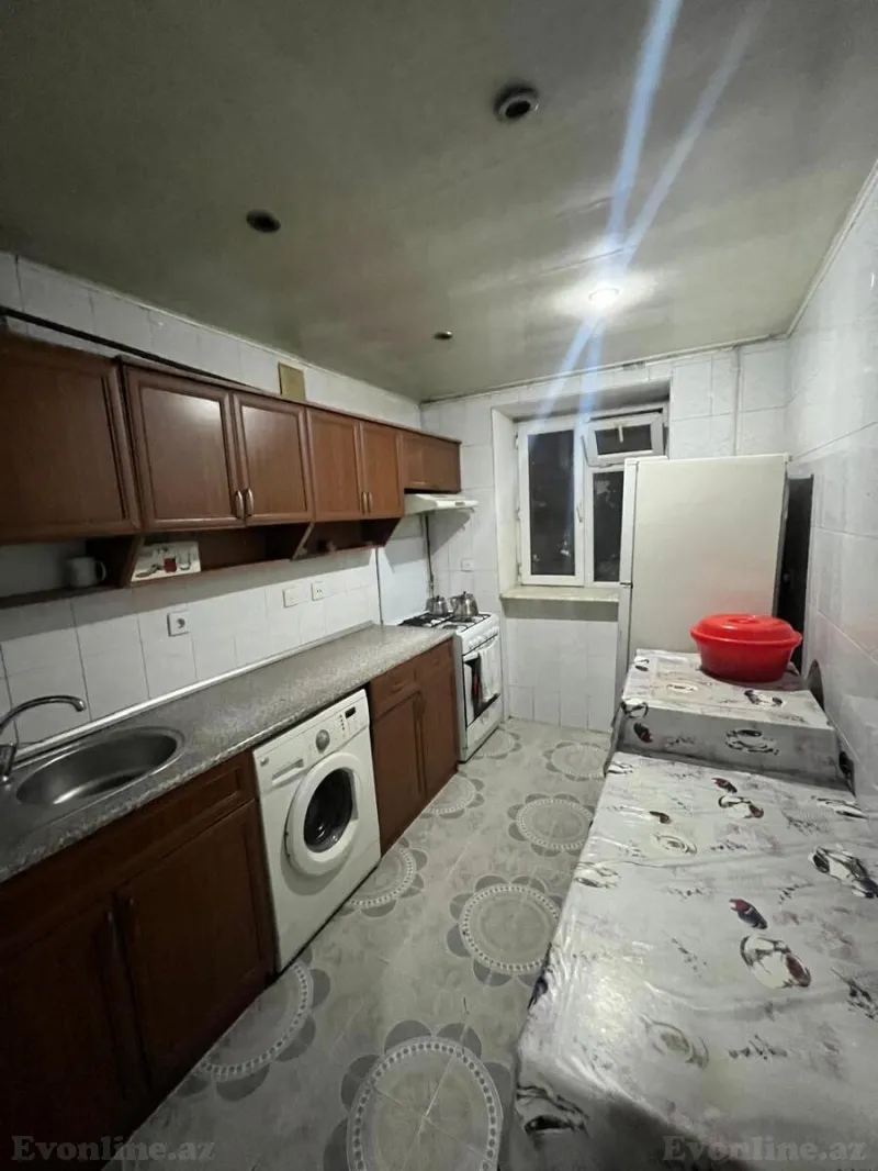 Kirayə verilir 2 otaqlı Mənzil Köhnə tikili 60 m² Nəsimi r. - şəkil 3