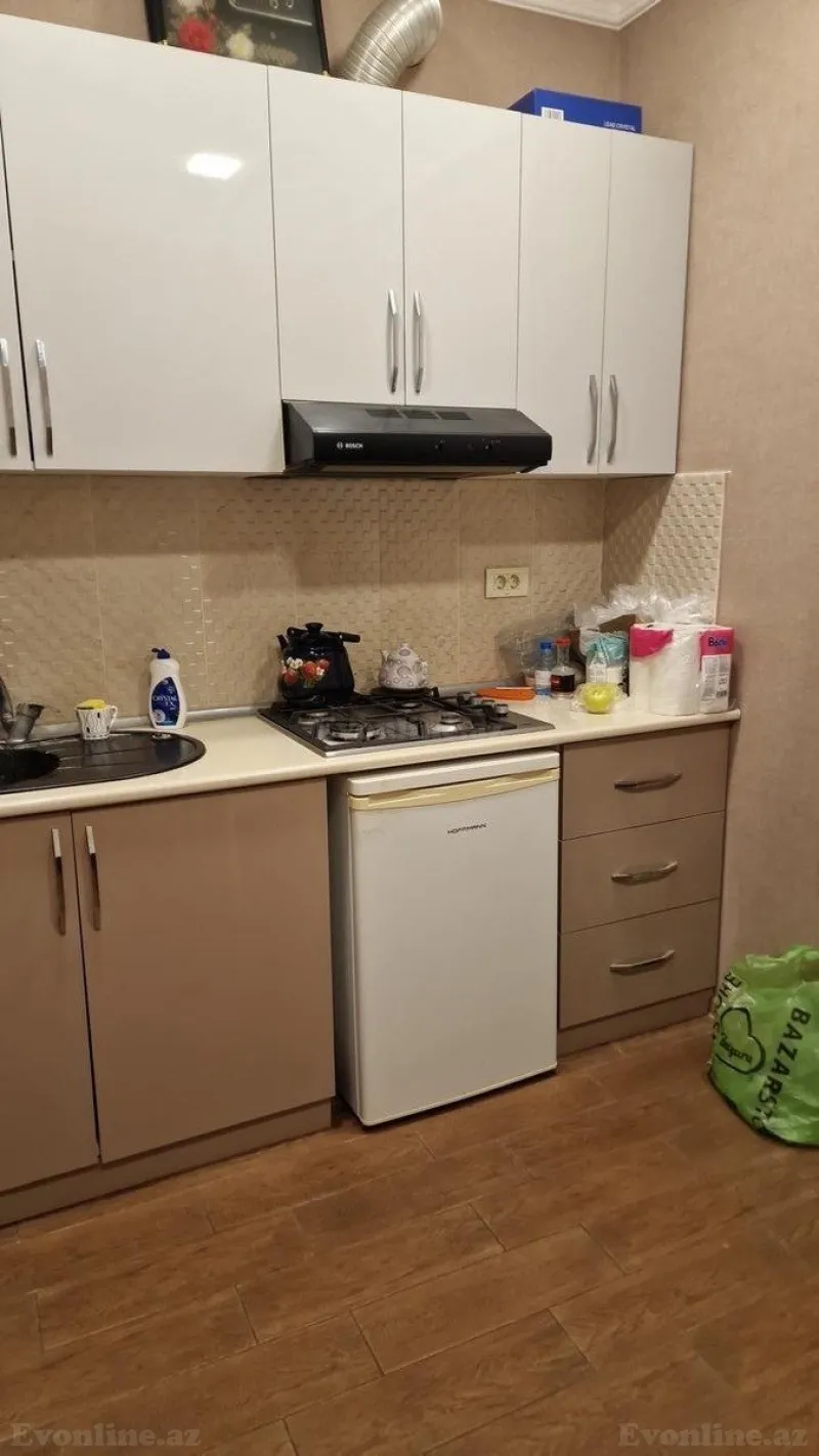 1 otaqlı Mənzil 45 m² Yasamal Kirayə verilir