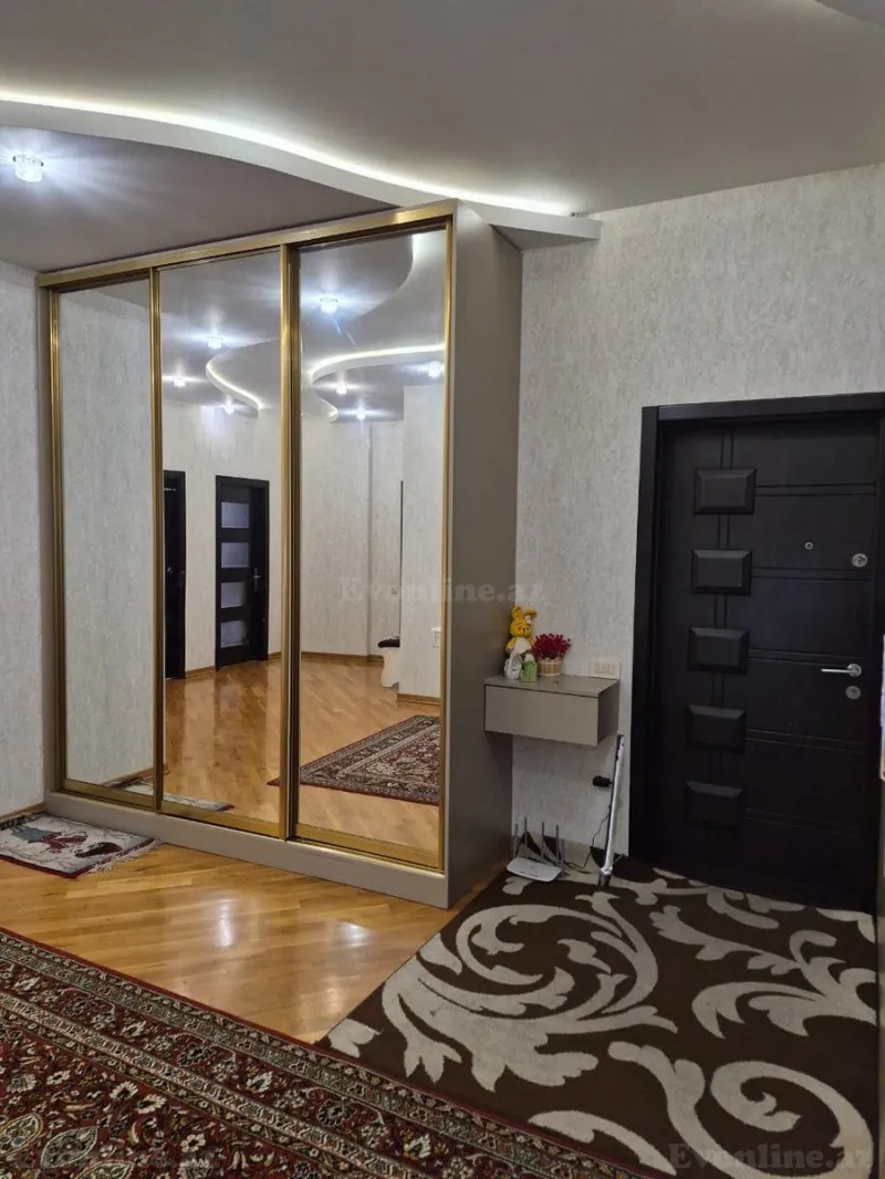 Satılır 3 otaqlı Mənzil Yeni tikili 130 m² İnşaatçılar m. - şəkil 8
