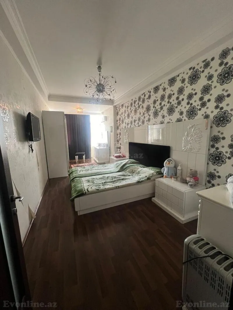 Satılır 4 otaqlı Mənzil Yeni tikili 185 m² Xətai m. - şəkil 6