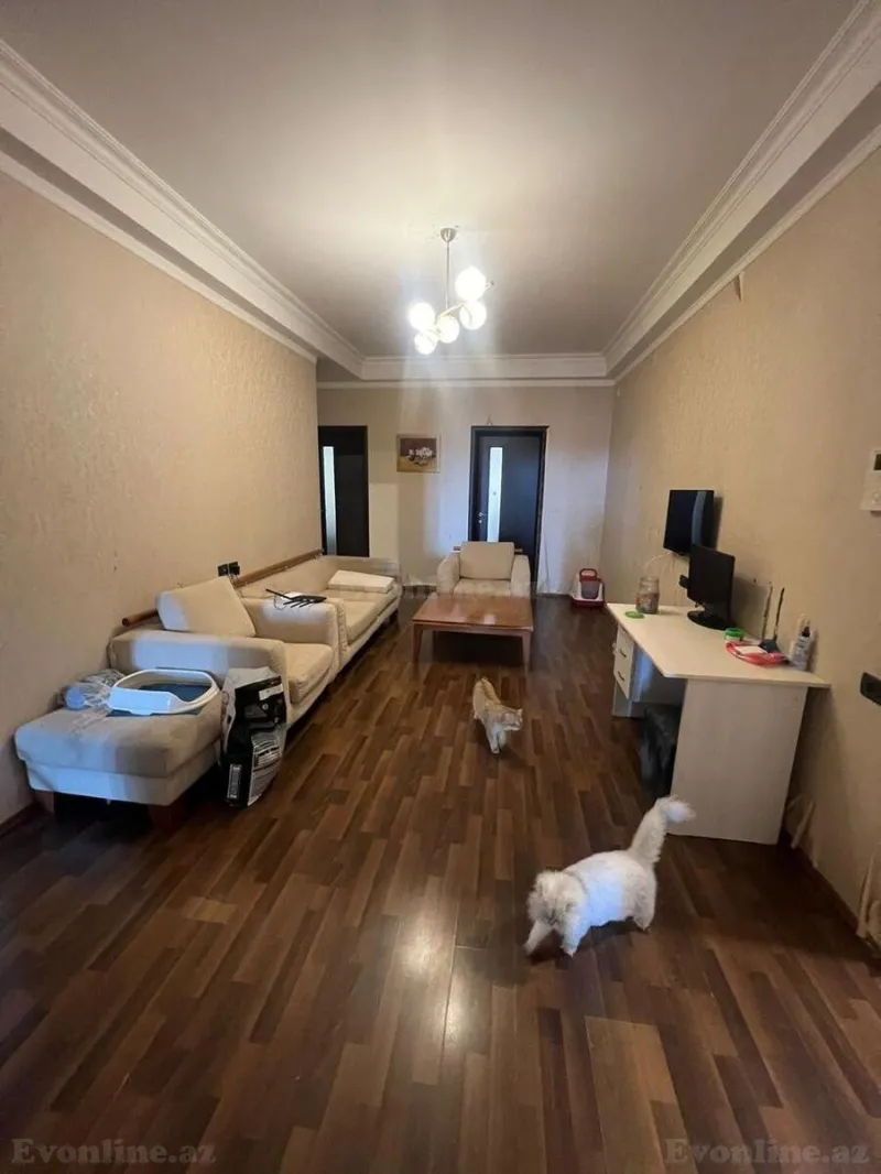 Satılır 4 otaqlı Mənzil Yeni tikili 185 m² Xətai m. - şəkil 9