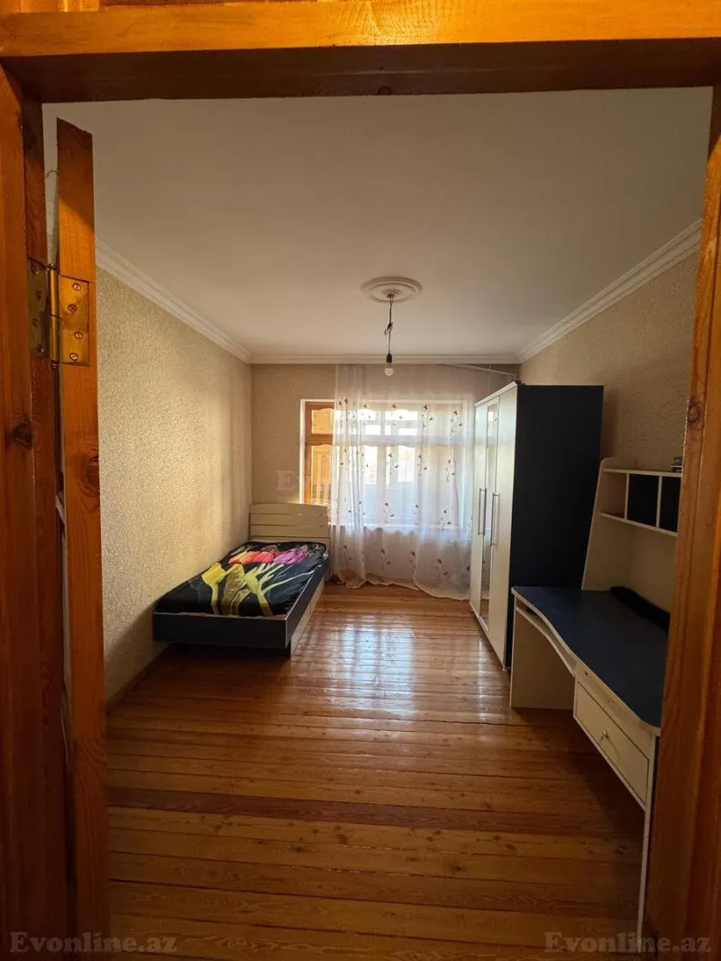 Satılır 5 otaqlı Mənzil Köhnə tikili 100 m² Əhmədli m. - şəkil 11