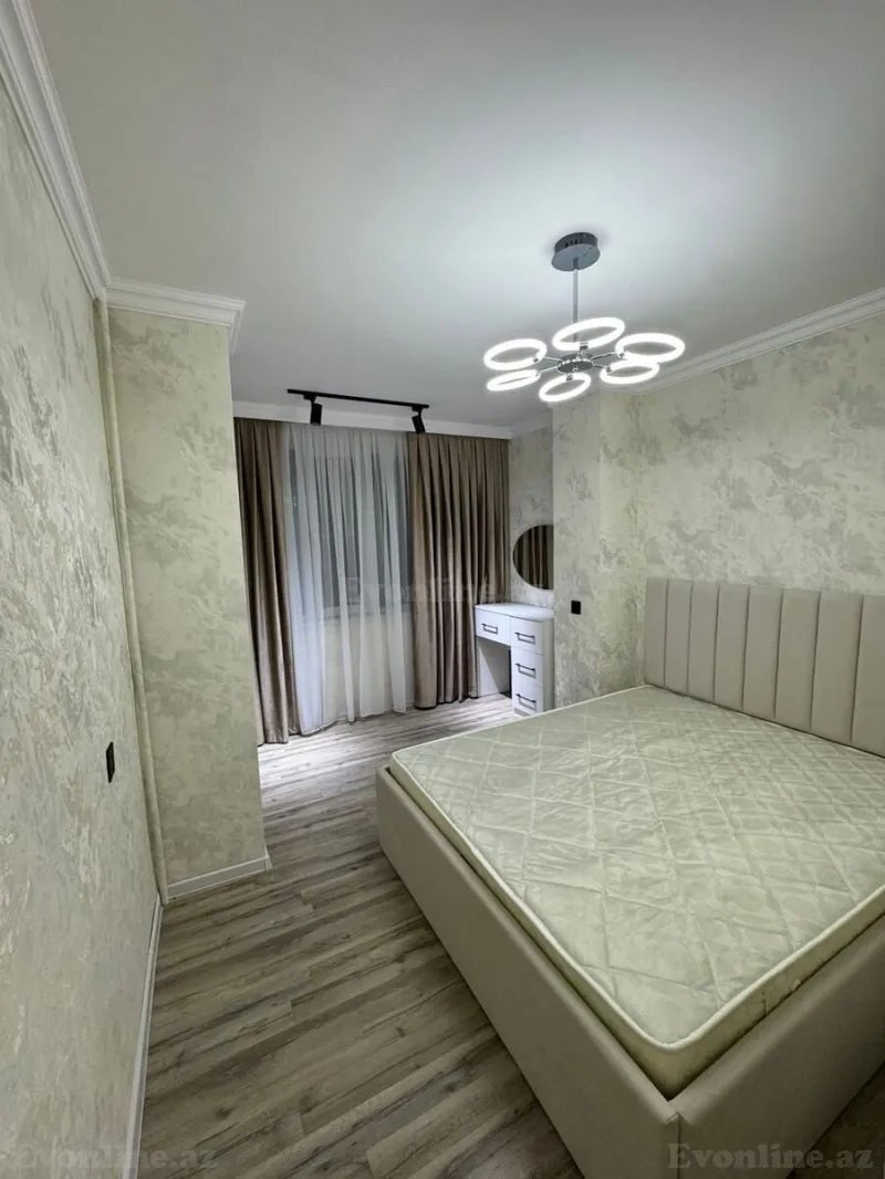 Satılır 2 otaqlı Mənzil Köhnə tikili 48 m² Neftçilər m. - şəkil 2