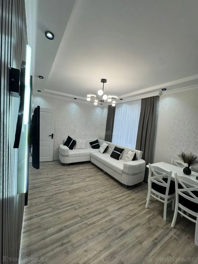 Satılır 2 otaqlı Mənzil Köhnə tikili 48 m² Neftçilər m. - şəkil 3