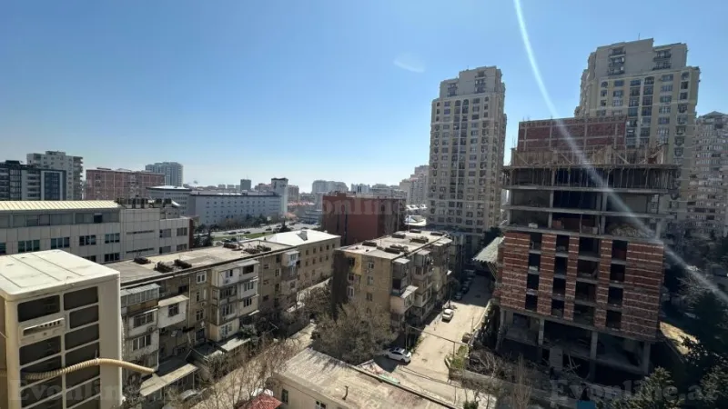 Satılır 3 otaqlı Mənzil Yeni tikili 140 m² İnşaatçılar m. - şəkil 11