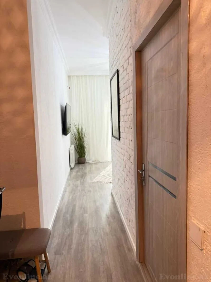 Satılır 2 otaqlı Mənzil Yeni tikili 50 m² 28 May m. - şəkil 9
