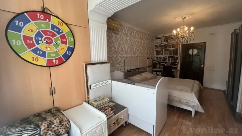 Satılır 3 otaqlı Mənzil Köhnə tikili 125 m² Sabunçu r. - şəkil 10