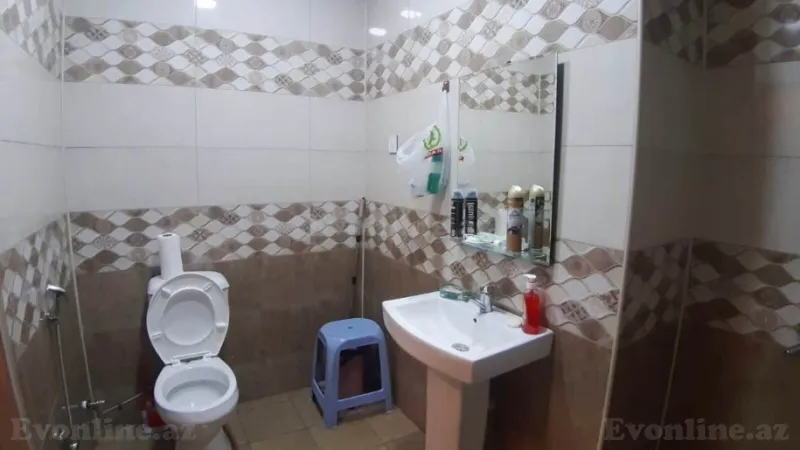 Kirayə verilir 2 otaqlı Mənzil Yeni tikili 82 m² İçərişəhər m. - şəkil 16