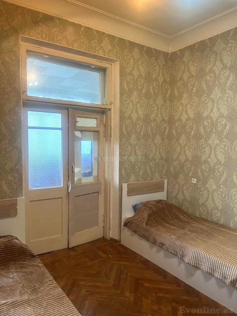 Satılır 3 otaqlı Mənzil Köhnə tikili 80 m² Nəriman Nərimanov m. - şəkil 8