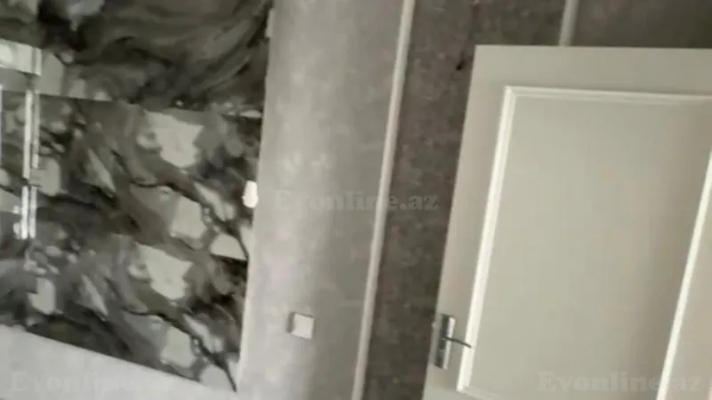 Satılır 3 otaqlı Mənzil Köhnə tikili 75 m² Nərimanov r. - şəkil 8