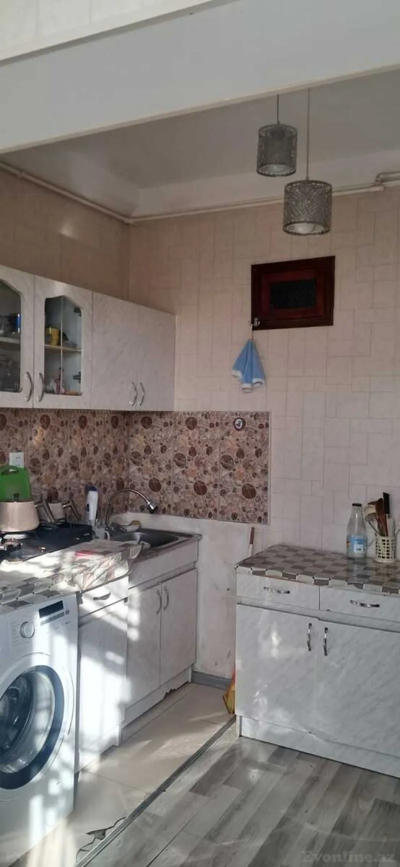 Satılır 2 otaqlı Mənzil Köhnə tikili 60 m² Xətai r. - şəkil 3