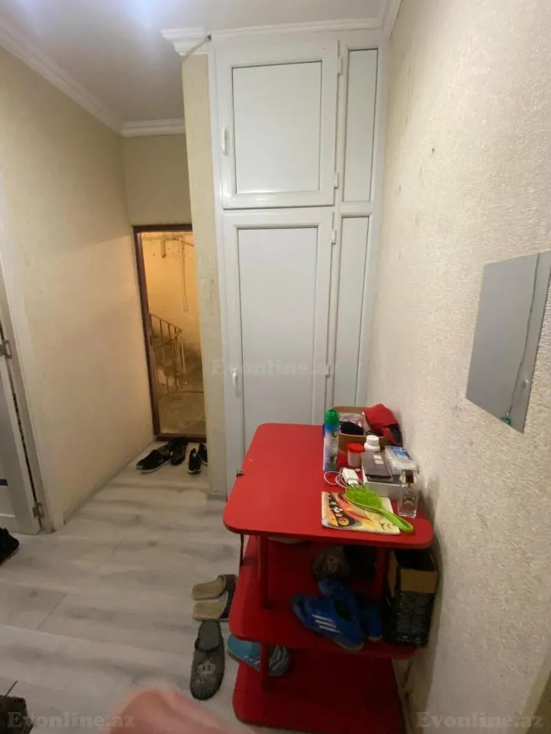 Satılır 2 otaqlı Mənzil Köhnə tikili 48 m² 9-cu mikrorayon - şəkil 2