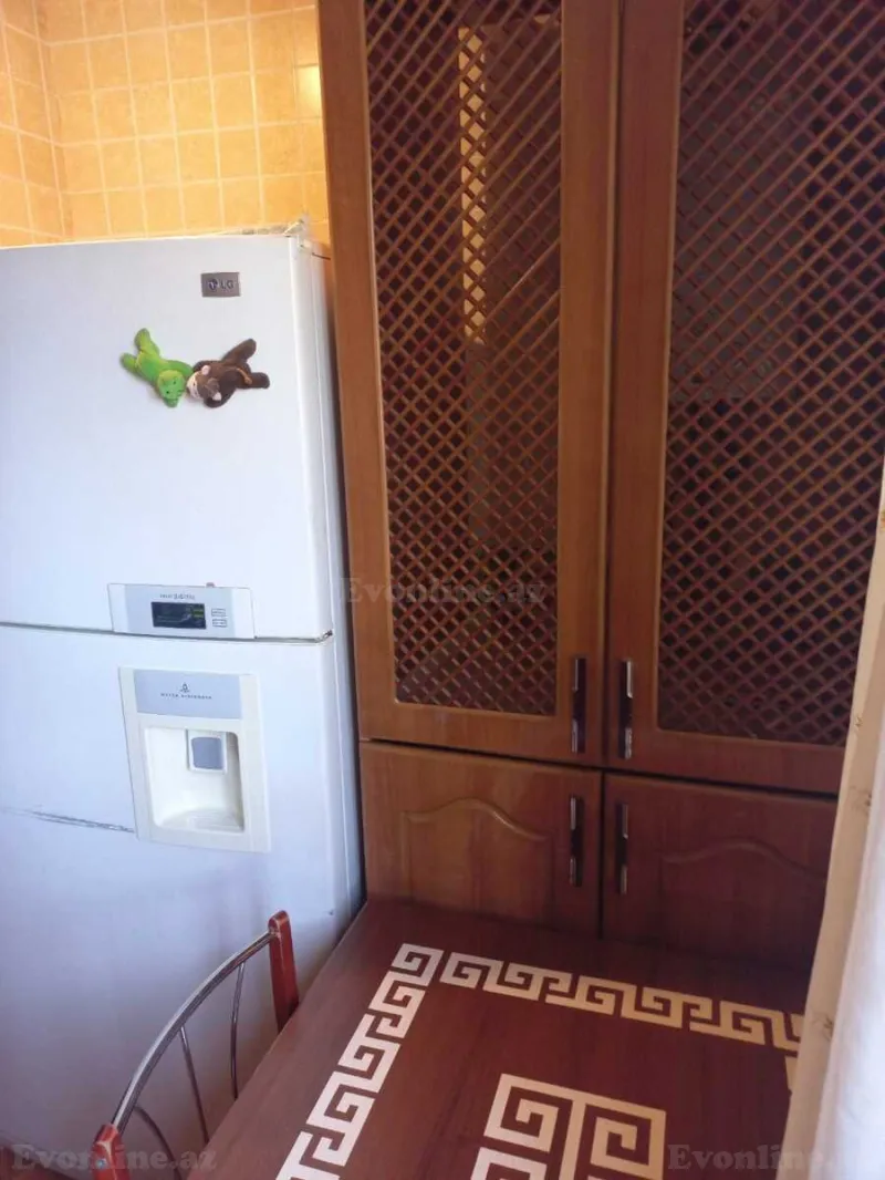 Satılır 3 otaqlı Mənzil Köhnə tikili 85 m² İnşaatçılar m. - şəkil 12