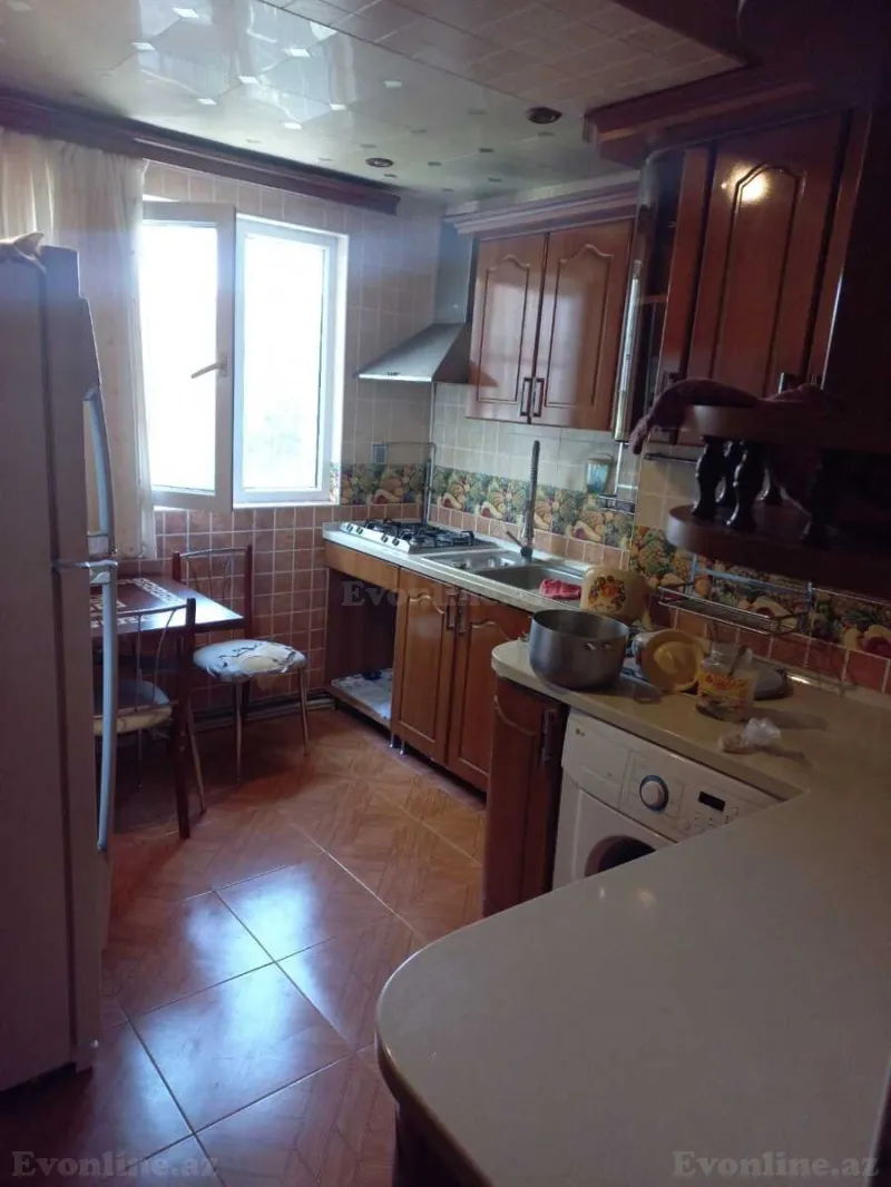 Satılır 3 otaqlı Mənzil Köhnə tikili 85 m² İnşaatçılar m. - şəkil 14